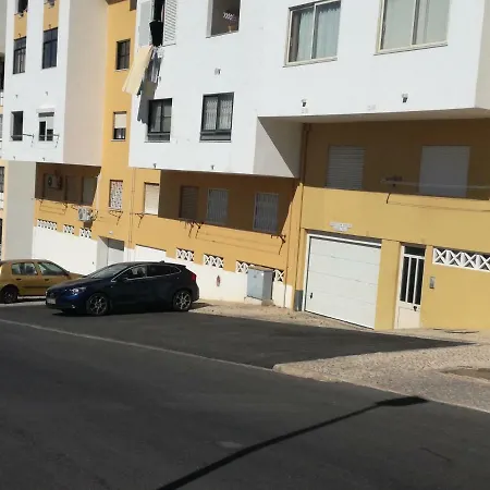 Casa Zaza * Quarteira